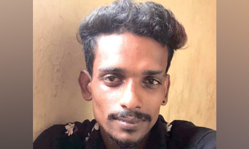 എക്സൈസ് ഇൻസ്പെക്ടറെ ആക്രമിച്ച് രക്ഷപ്പെട്ട പ്രതി പിടിയിൽ എക്സൈസ് ഇൻസ്പെക്ടറെ ആക്രമിച്ച് രക്ഷപ്പെട്ട പ്രതി പിടിയിൽ