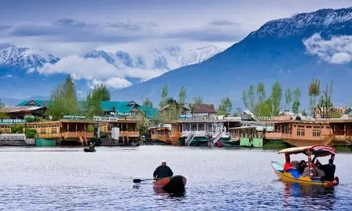 dal lake