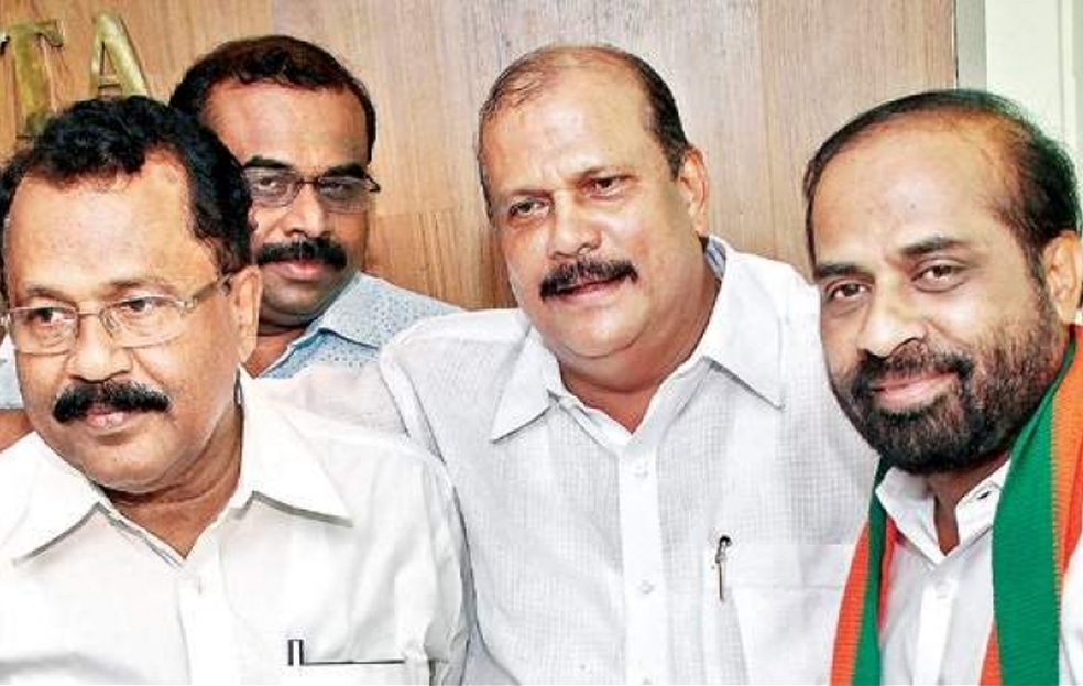 ജിഹാദികൾ നേതൃത്വം കൊടുക്കുന്ന യു.ഡി.എഫുമായി ബന്ധം വേണ്ട -പി.സി. ജോർജ് ജിഹാദികൾ നേതൃത്വം കൊടുക്കുന്ന യു.ഡി.എഫുമായി ബന്ധം വേണ്ട -പി.സി. ജോർജ്