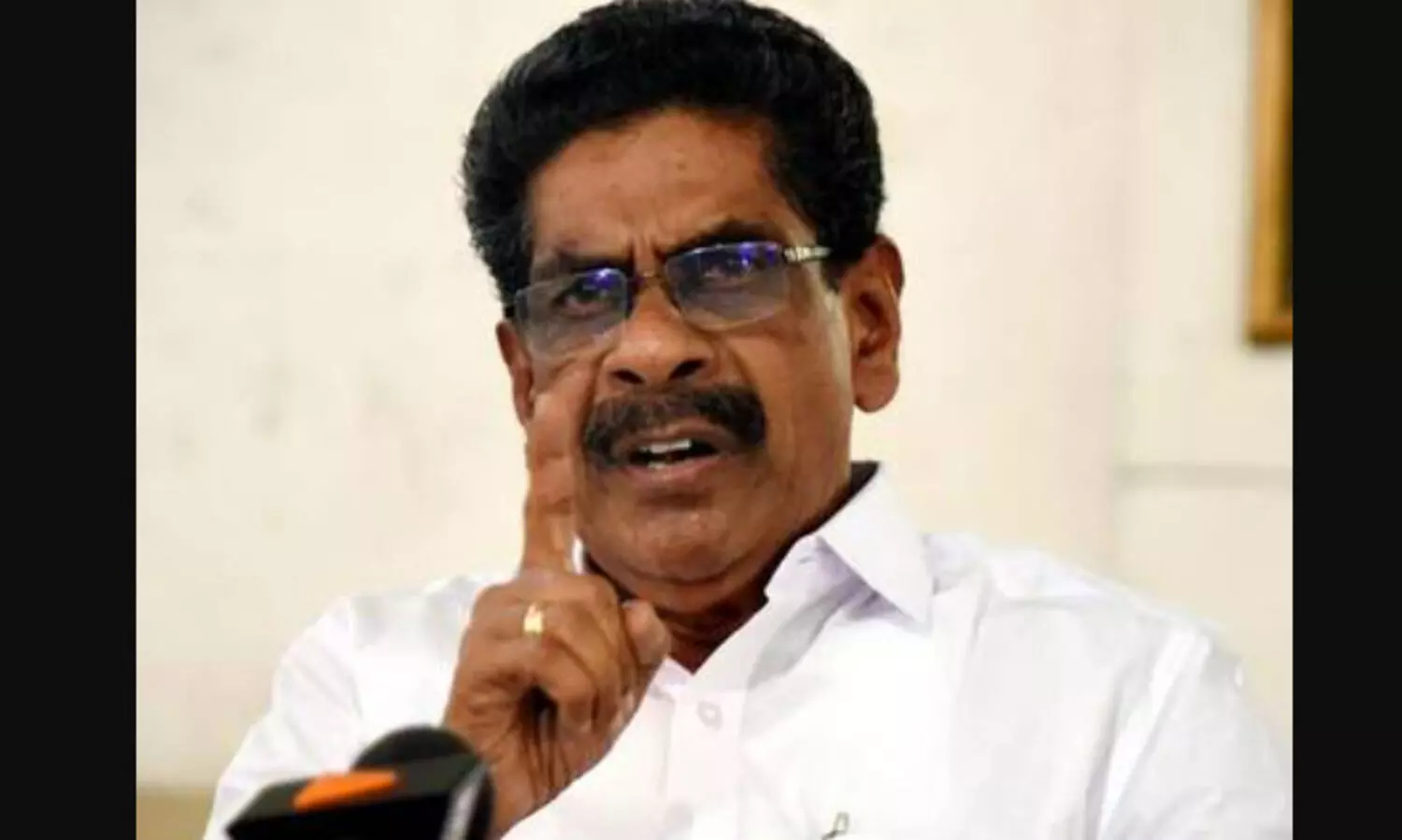 ഉറപ്പാണ്​ എൽ.ഡി.എഫ്​ എന്നല്ല, വെറുപ്പാണ്​ എൽ.ഡി.എഫ്​ എന്നാണ്​​ ജനങ്ങൾ പറയുന്നതെന്ന്​ മുല്ലപ്പള്ളി