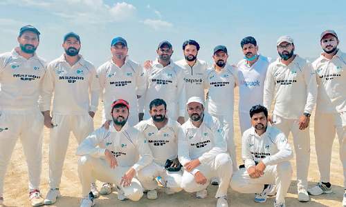 ഒ​മാ​ൻ ക്രി​ക്ക​റ്റ്​ ലീ​ഗ്​: മ​സൂ​ൺ അ​പ്​ ടീം ​ ഇ ഡി​വി​ഷ​ൻ ചാ​മ്പ്യ​ന്മാ​ർ