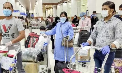 expatriates in airport