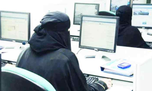 ഏ​ഴു പ്ര​ധാ​ന ത​സ്തി​ക​ക​ളി​ൽ സ്വ​ദേ​ശി​വ​ത്ക​ര​ണം 50 ശ​ത​മാ​നം ക​വി​ഞ്ഞു