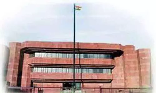 കോ​വി​ഡ്​ മു​ൻ​ക​രു​ത​ൽ: എം​ബ​സി മാ​ർ​ച്ച്​ നാ​ലു​വ​രെ അ​ട​ച്ചി​ടും