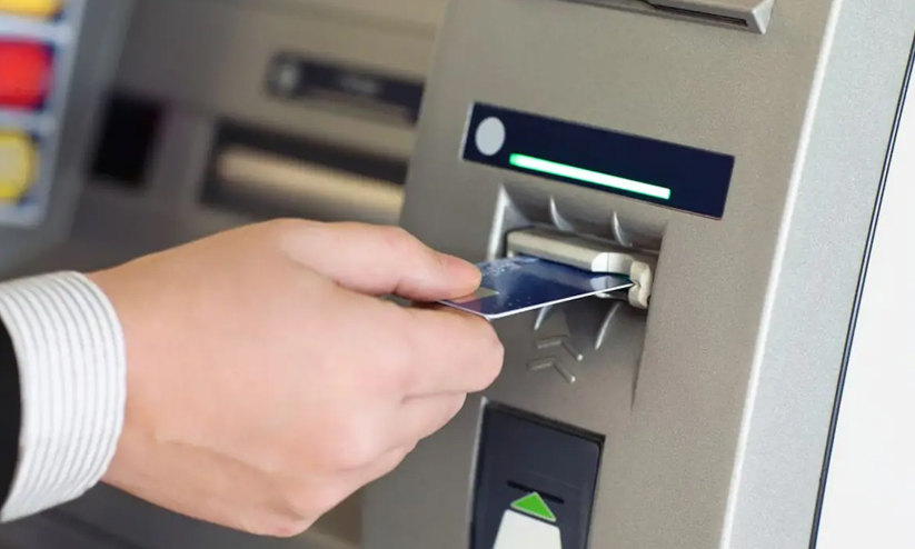 ചേളാരിയില് എ.ടി.എം മെഷീൻ തകര്ത്ത് മോഷണം ചേളാരിയില് എ.ടി.എം മെഷീൻ തകര്ത്ത് മോഷണം