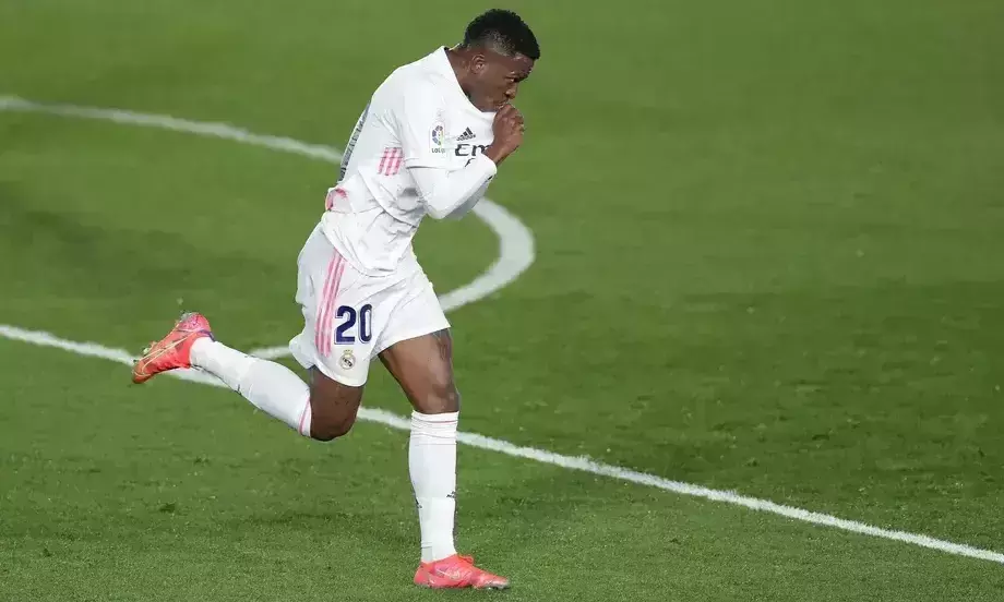 സോസിദാദുമായി സമനിലക്കുരുക്കിൽ സിദാൻ സംഘം; ഇനി മഡ്രിഡ്​ നാട്ടങ്കം