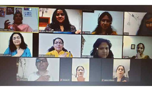 വി​ങ്സ് ഓ​ഫ് വി​മ​ൻ​സ് വേ​ൾ​ഡ് കൂ​ട്ടാ​യ്മ:  അ​ർ​ബു​ദ ബോ​ധ​വ​ത്​​ക​ര​ണം