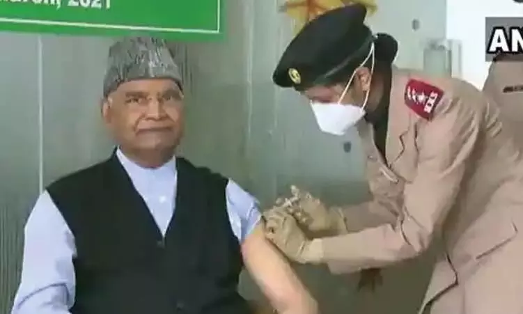 രാഷ്​ട്ര​പ​തി രാം​നാ​ഥ് കോ​വി​ന്ദും കോ​വി​ഡ് വാ​ക്സി​ൻ സ്വീ​ക​രി​ച്ചു