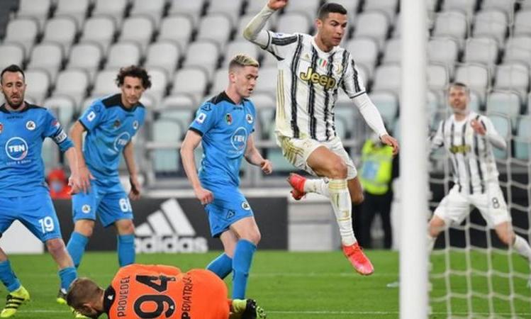 600ാം ലീഗ് മത്സരത്തിലും ഗോളടിച്ച് ക്രിസ്റ്റ്യാനോ; യുവന്റസിന് തകർപ്പൻ ജയം 600ാം ലീഗ് മത്സരത്തിലും ഗോളടിച്ച് ക്രിസ്റ്റ്യാനോ; യുവന്റസിന് തകർപ്പൻ ജയം