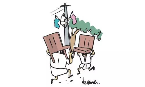 കേരള േകാൺഗ്രസുകളിൽ തട്ടി മുന്നണികളുടെ സീറ്റ് വിഭജനം ഇഴയുന്നു കേരള േകാൺഗ്രസുകളിൽ തട്ടി മുന്നണികളുടെ സീറ്റ് വിഭജനം ഇഴയുന്നു