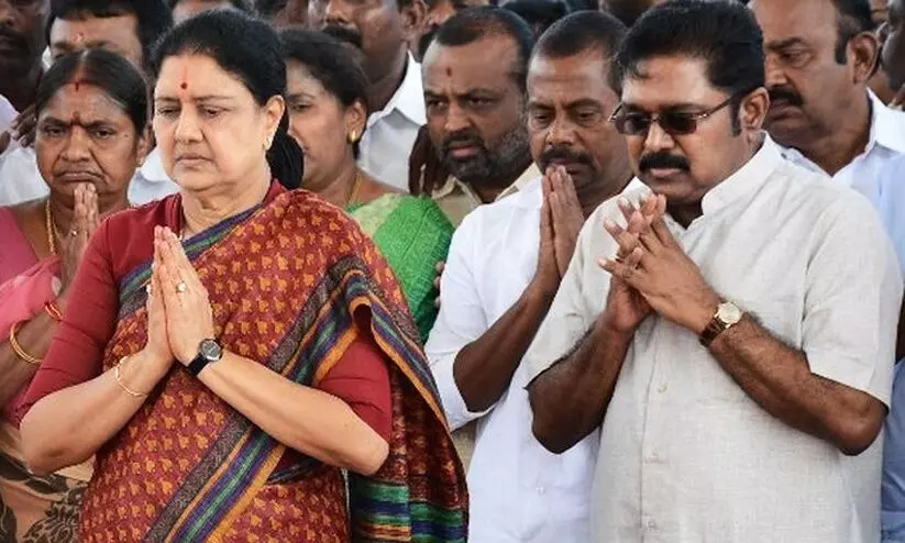 TTV Dhinakaran-Sasikala