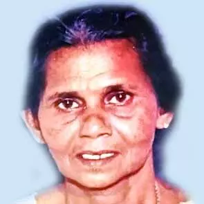 അ​മ്മു​ക്കു​ട്ടി കൊ​ച്ച​റി​യ