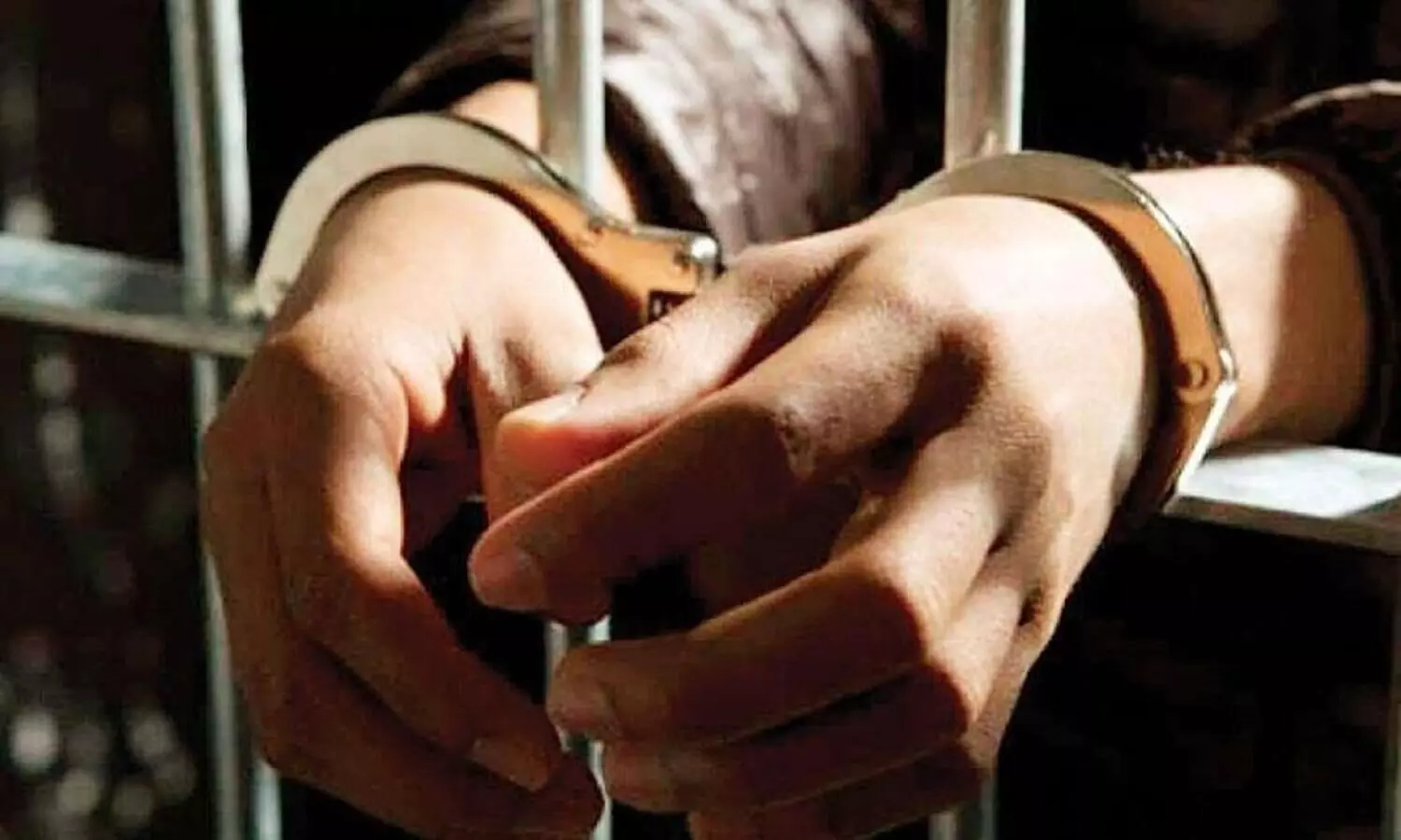 തെലങ്കാന മന്ത്രിയുടെ പേഴ്​സനൽ സെക്രട്ടറിയായി ആൾമാറാട്ടം; ലക്ഷങ്ങൾ തട്ടിയ മുൻ രഞ്​ജി താരം പിടിയിൽ