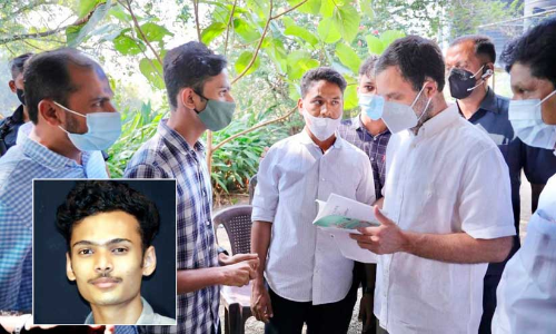 കൗ​മാ​ര​പ്ര​ശ്ന​ങ്ങ​ളും പ​രി​ഹാ​ര​ങ്ങ​ളും; മു​ൻ പ്ര​വാ​സി വി​ദ്യാ​ർ​ഥി​യു​ടെ പു​സ്ത​കം ശ്ര​ദ്ധേ​യ​മാ​വു​ന്നു