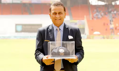 sunil gavaskar felicitated bcci