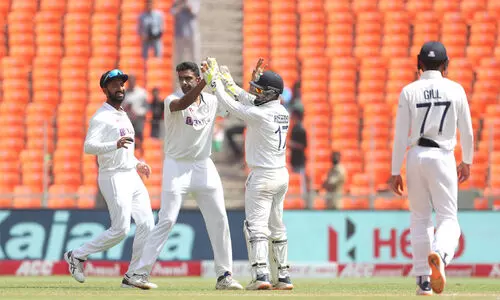 r aswin celebrate wickets