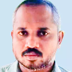 ബൈ​ക്ക് പോ​സ്​​റ്റി​ൽ ഇ​ടി​ച്ച്​  യു​വാ​വ് മ​രി​ച്ചു