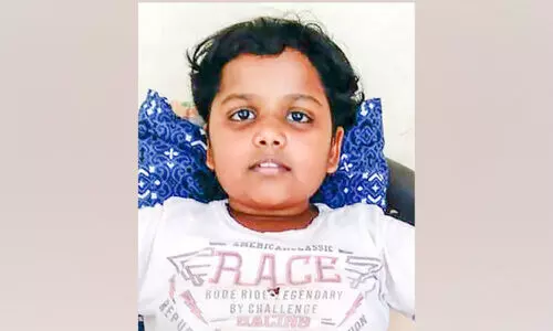 അപൂർവരോഗം ബാധിച്ച എട്ടുവയസ്സുകാരി കനിവുതേടുന്നു