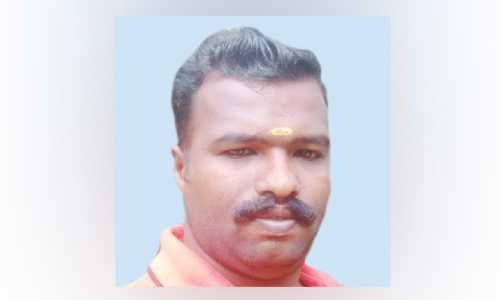 ഓ​ട്ടോ റി​പ്പ​യ​റി​ങ്ങി​നി​ടെ കാ​റി​ടി​ച്ച് ഡ്രൈ​വ​ര്‍ മ​രി​ച്ചു