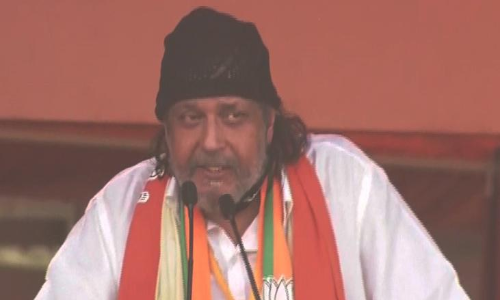 ഞാൻ ഉഗ്രവിഷമുള്ള മൂർഖൻ; ബി.ജെ.പിയിൽ ചേർന്നതിന്​ പിന്നാലെ ബംഗാളി നടൻ മിഥുൻ ചക്രബർത്തി