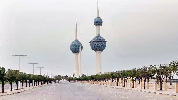 ക​ർ​ഫ്യൂ ലം​ഘി​ക്കു​ന്ന വി​ദേ​ശി​ക​ളെ നാ​ടു​ക​ട​ത്തും