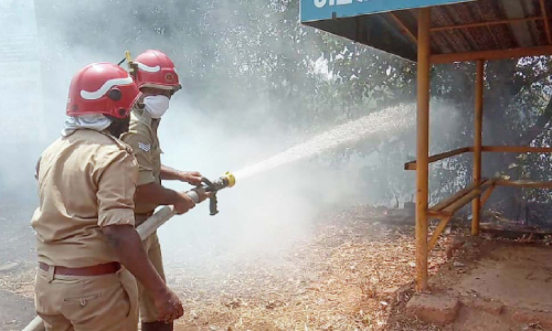 മാലിന്യ കൂമ്പാരത്തിന് തീപിടിച്ചു