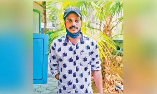 സഹായം ചെയ്യാതെ പറ്റില്ല; രക്തദാനത്തിനായ് രജീഷ് എത്തി