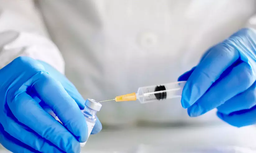 ത​ല​സ്ഥാ​ന​ത്ത്​ വാ​ക്​​സി​ൻ വി​ത​ര​ണ​ത്തി​ന്​ നി​യ​​ന്ത്ര​ണം