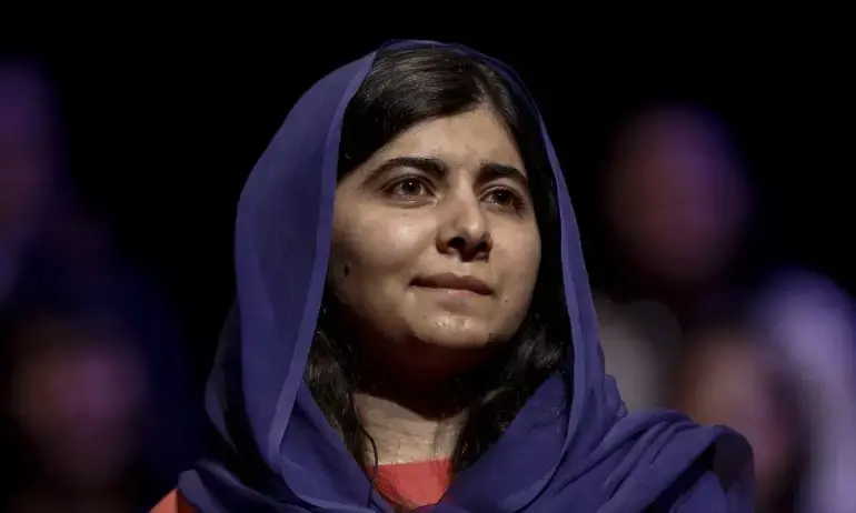 മലാലയുമായി കൈകോർത്ത്​ ആപ്​ൾ