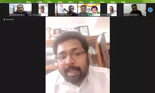 ഒ.​ഐ.​സി.​സി റി​യാ​ദ് സെ​ൻ​ട്ര​ൽ ക​മ്മി​റ്റി ജി. ​കാ​ർ​ത്തി​കേ​യ​ൻ അ​നു​സ്മ​ര​ണം ന​ട​ത്തി