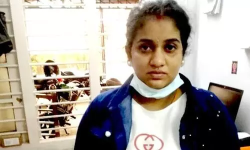 സിംഗപ്പൂരില്‍ ജോലി വാഗ്ദാനം ചെയ്ത് ലക്ഷങ്ങൾ തട്ടിയ സംഘത്തിലെ യുവതി അറസ്​റ്റില്‍