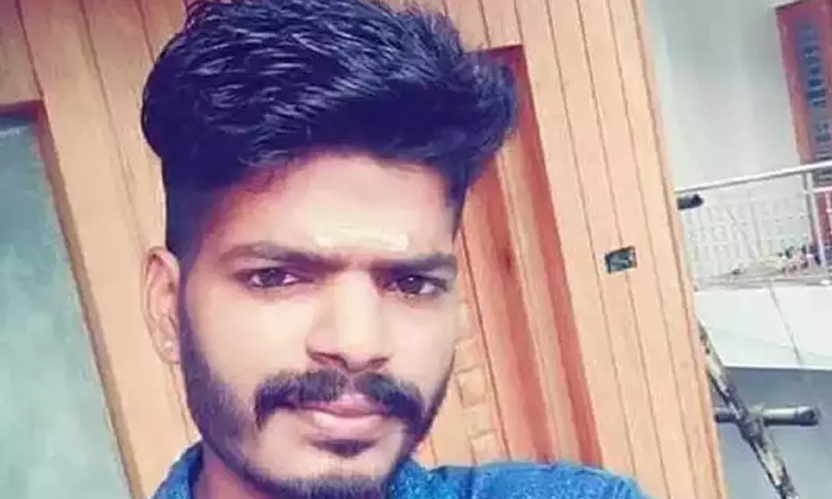 തേങ്കുറുശ്ശി ദുരഭിമാന കൊല: ക്രൈംബ്രാഞ്ച് കുറ്റപത്രം സമർപ്പിച്ചു തേങ്കുറുശ്ശി ദുരഭിമാന കൊല: ക്രൈംബ്രാഞ്ച് കുറ്റപത്രം സമർപ്പിച്ചു