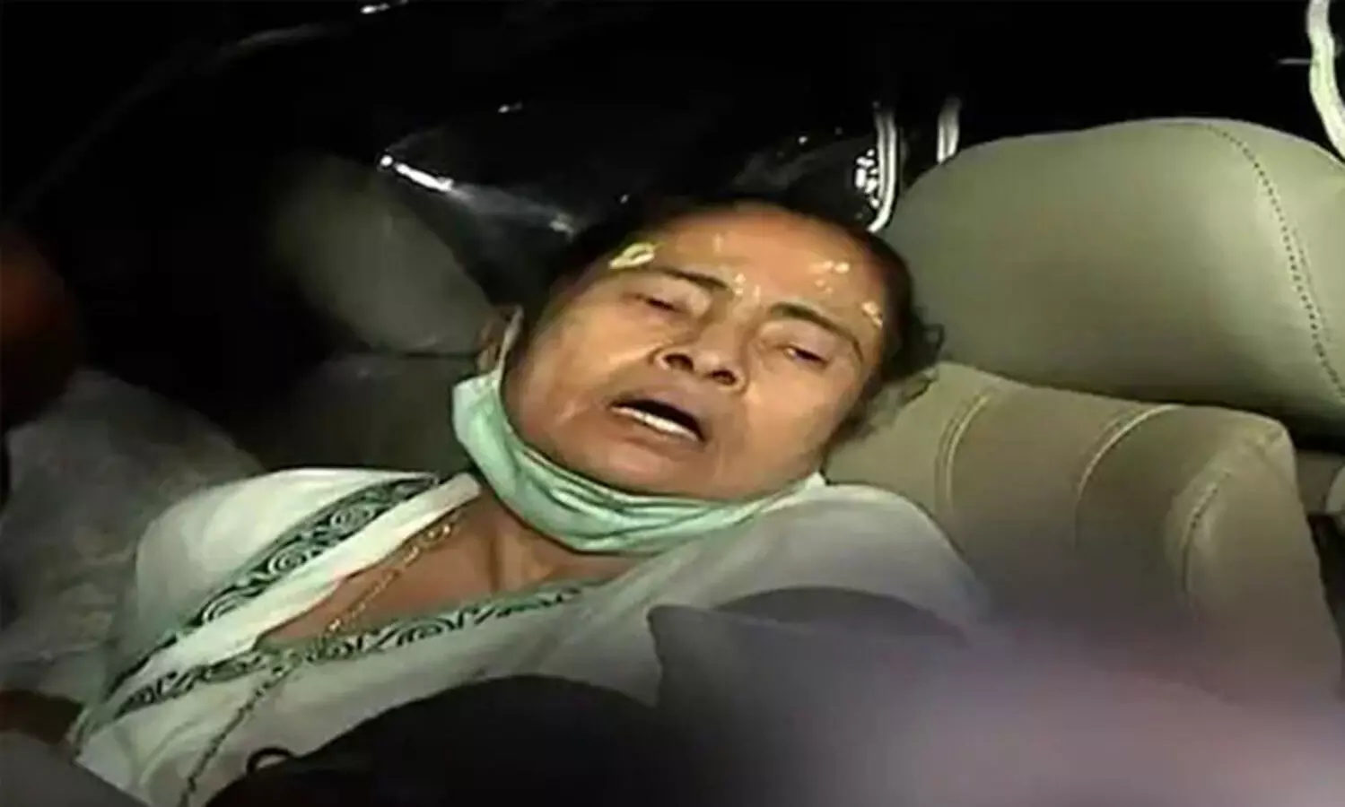 മമതയുടെ പരിക്കിനെ ചൊല്ലി​ കോൺഗ്രസിൽ ഭിന്നത; നാടകമെന്ന്​ അധീർ, ആശങ്കാജനകമെന്ന്​ ശർമ