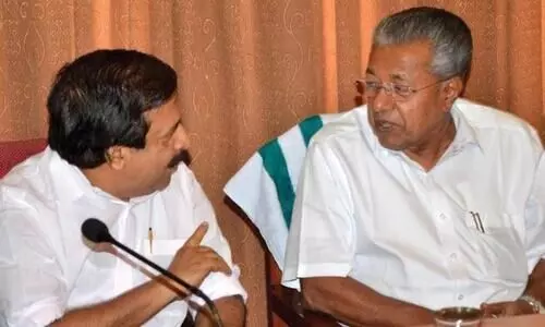 pinarayi vijayan and ramesh chennithala