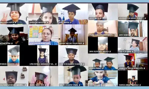 ഇ​ന്ത്യ​ന്‍ സ്​​കൂ​ള്‍ കെ‌.​ജി വി​ദ്യാ​ർ​ഥി​ക​ൾ ഗ്രാ​ജ്വേ​ഷ​ന്‍ ദി​നം ആ​ഘോ​ഷി​ച്ചു