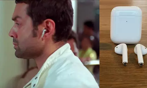 ആപ്പിൾ, എയർപോഡ്​സ്​ ആശയം ചൂണ്ടിയത്​​ 2008ലെ ബോബി ഡിയോൾ ചിത്രത്തിൽ നിന്നെന്ന്​ നെറ്റിസൺസ്​