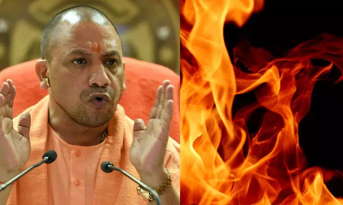 ബലാത്സംഗ പരാതിയിൽ കേസെടുത്തില്ല; യു.പി നിയമസഭക്ക് സമീപം യുവതി ദേഹത്ത് തീക്കൊളുത്തി ബലാത്സംഗ പരാതിയിൽ കേസെടുത്തില്ല; യു.പി നിയമസഭക്ക് സമീപം യുവതി ദേഹത്ത് തീക്കൊളുത്തി