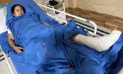 ആവശ്യം വന്നാൽ വീൽചെയറിലായാലും പ്രചാരണ രംഗത്തിറങ്ങും- മമത