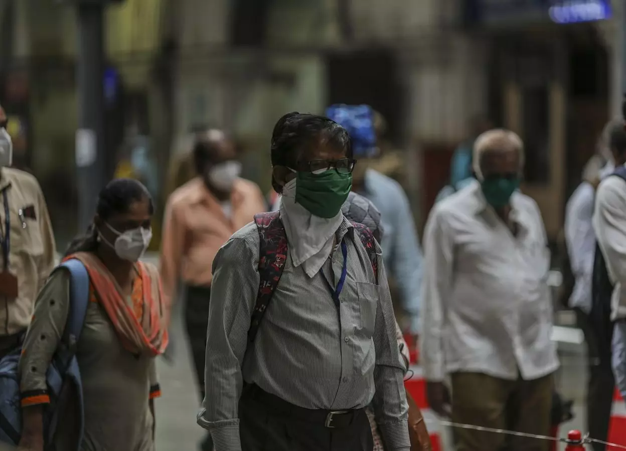 തിരക്കേറിയ ഇടങ്ങളിൽ ആരെയും കോവിഡ്​ ടെസ്റ്റ്​ ചെയ്യും; വിസമ്മതിച്ചാൽ കേസെടുക്കുമെന്ന്​ മുംബൈ കോർപറേഷൻ