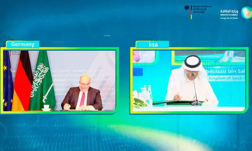 ഹൈ​ഡ്ര​ജ​ൻ ക​രാ​റി​ൽ സൗ​ദി​യും ജ​ർ​മ​നി​യും ഒ​പ്പു​വെ​ച്ചു