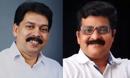 karat razak and mk muneer