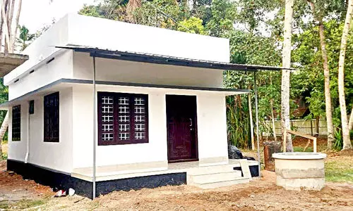 താജുദ്ദീനും കുടുംബത്തിനും വീടെന്ന സ്വപ്നം യാഥാർഥ്യമായി താജുദ്ദീനും കുടുംബത്തിനും വീടെന്ന സ്വപ്നം യാഥാർഥ്യമായി