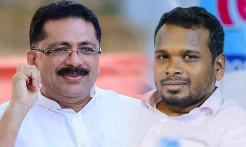 കെ.ടി ജലീലിനെതിരെ ഫിറോസ് കുന്നംപറമ്പിൽ കെ.ടി ജലീലിനെതിരെ ഫിറോസ് കുന്നംപറമ്പിൽ