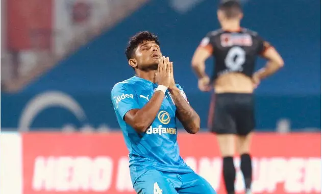 അ​മേ​യ്... നി​ന​ക്കു​വേ​ണ്ടി പ്രാ​ർ​ഥ​ന​യോ​ടെ ഈ ​ലോ​ക​മു​ണ്ട്