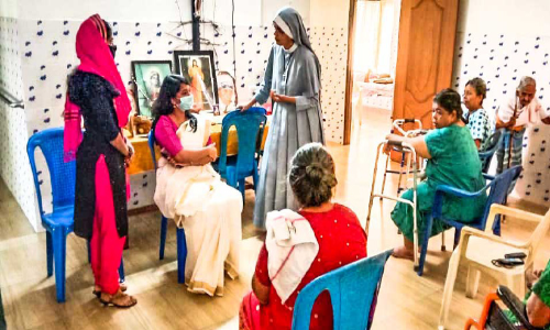 സബ്​ കലക്​ടർ ഇടപെട്ടു; വൃദ്ധമന്ദിര അന്തേവാസികൾക്ക്​ വാക്​സിൻ