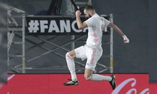 ബെൻസേമ ഡബ്​ളിൽ ജയിച്ച്​ റയൽ; ഗെറ്റാഫെക്കു മുന്നിൽ കുരുങ്ങി അത്​ലറ്റികോ- ലാ ലിഗയിൽ കിരീട പോരാട്ടം കനക്കുന്നു