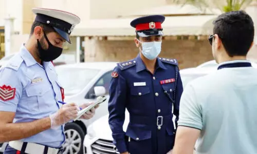 കൂ​ടി​ച്ചേ​ര​ലു​ക​ള്‍ ഒ​ഴി​വാ​ക്കാം; കോ​വി​ഡ് വ്യാ​പ​നം ത​ട​യാം