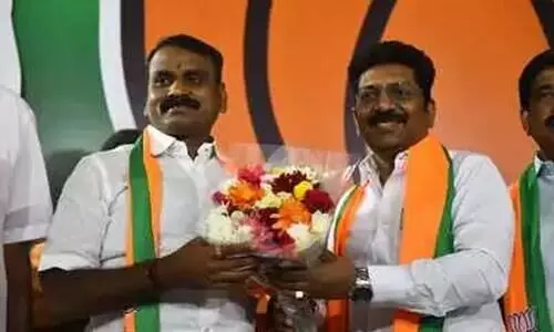 DMK MLA Dr Saravanan joined BJP