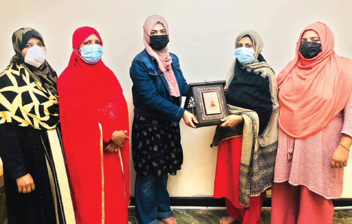 മുബീന ഫാസിലിന് യാത്രയയപ്പ് മുബീന ഫാസിലിന് യാത്രയയപ്പ്