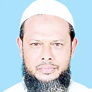 കണ്ടെയ്‌നർ ലോറിയും മിനി ലോറിയും കൂട്ടിയിടിച്ച് തൊടുപുഴ സ്വദേശി മരിച്ചു